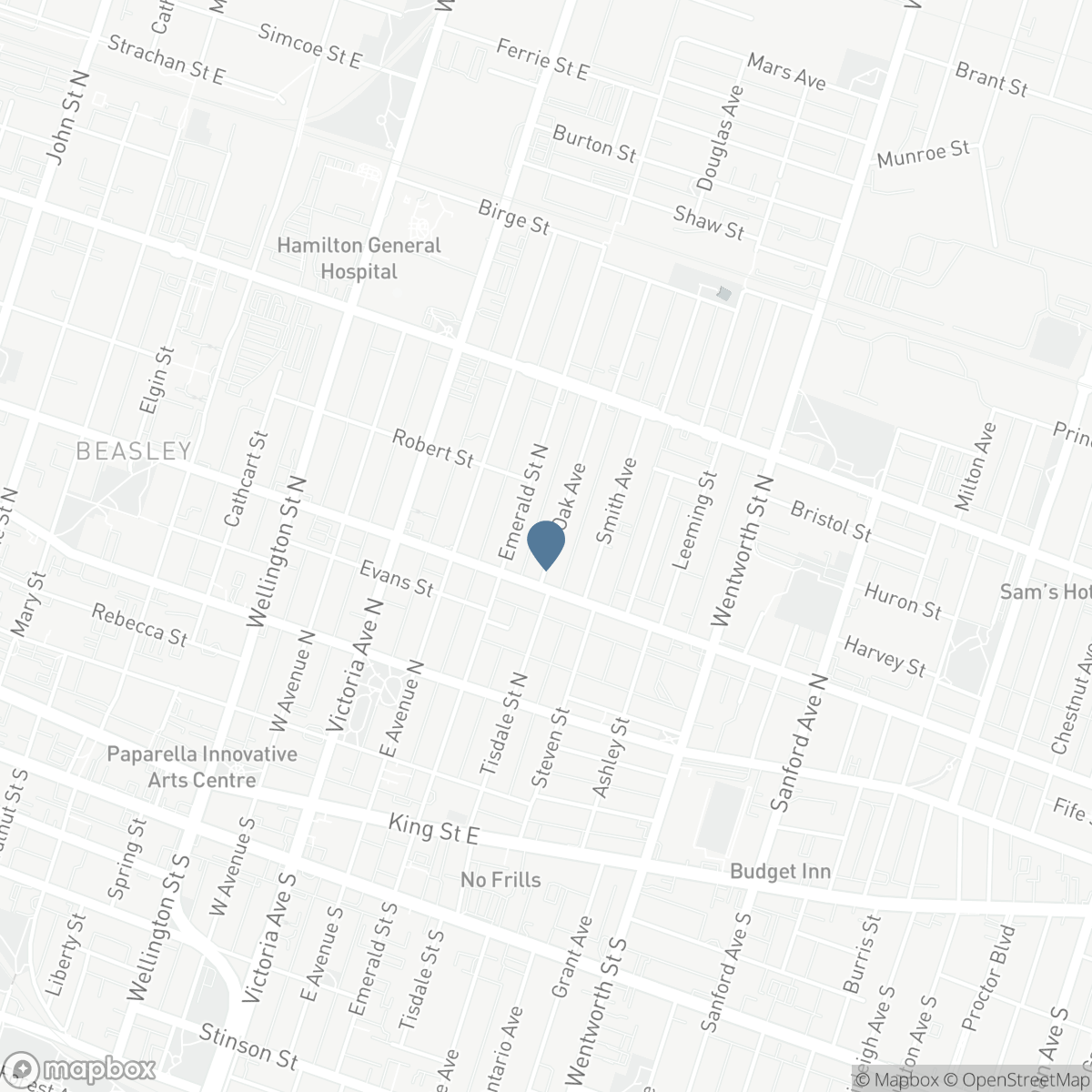 23 OAK AVENUE, Hamilton, Ontario L8L 5M7